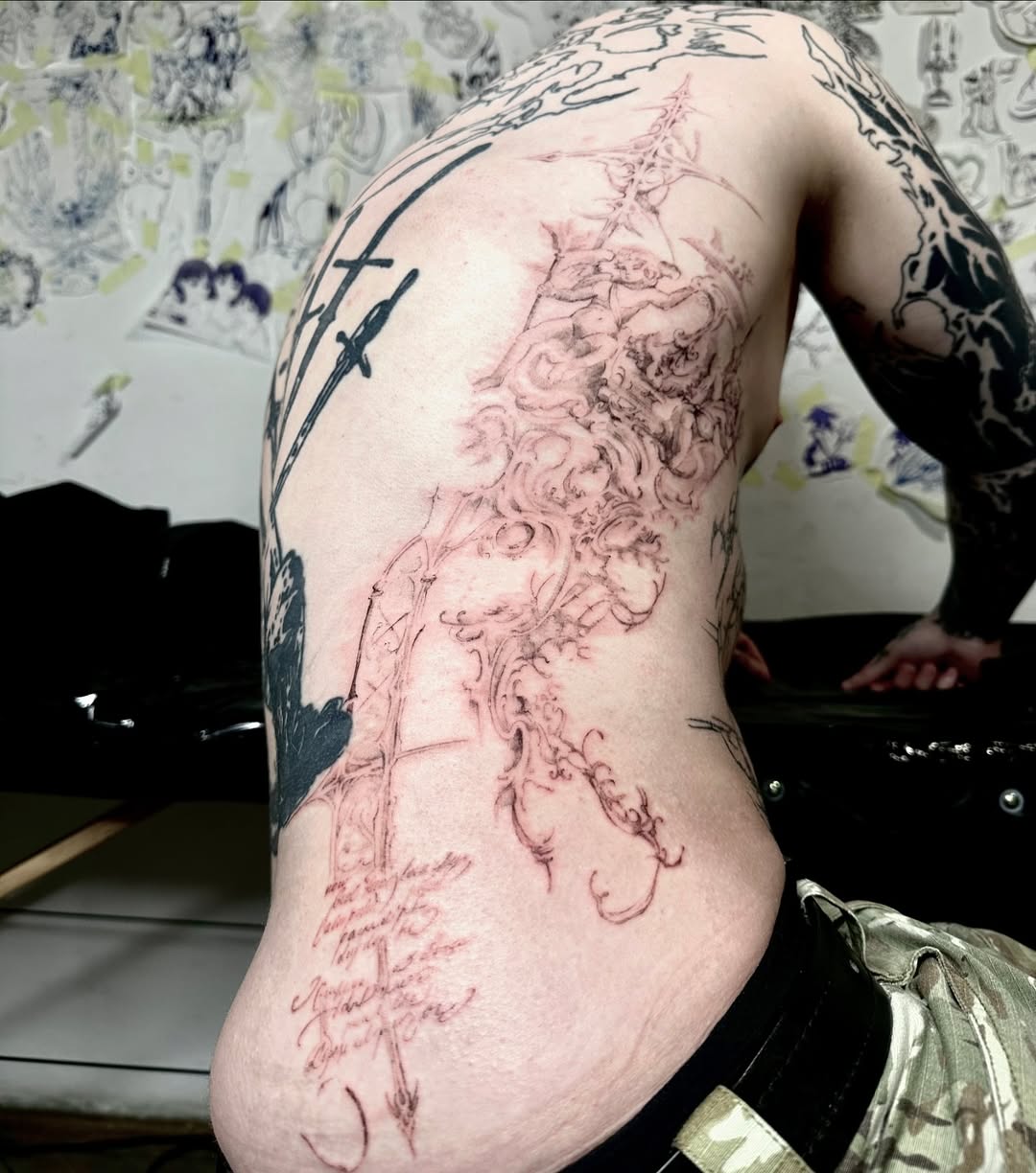 Le papillon Luna et l'art du tatouage néo-gothique - image 9